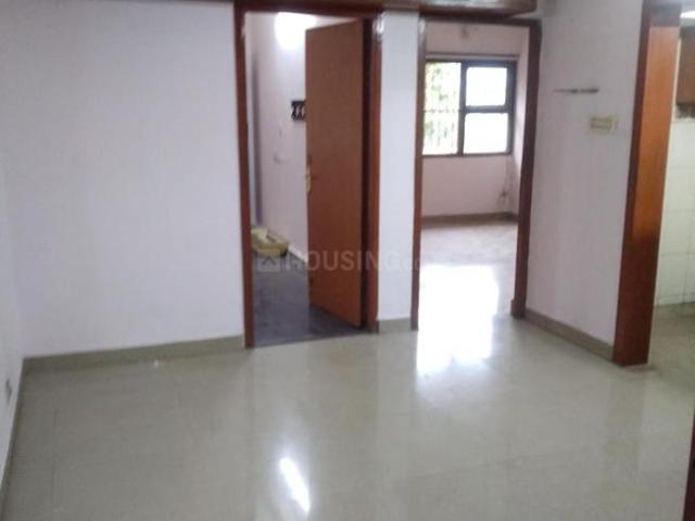 2 BHK Apartment in Adyar for rent Chennai. The reference number is 21404458