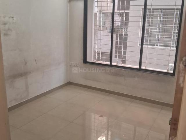 2 BHK Apartment in Adajan for rent Surat. The reference number is 19479044