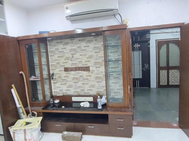 2 BHK Apartment in Adajan for rent Surat. The reference number is 20512138
