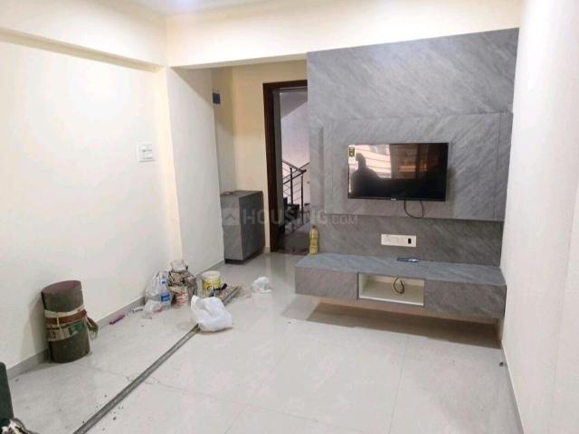 2 BHK Apartment in Adajan for rent Surat. The reference number is 20611725
