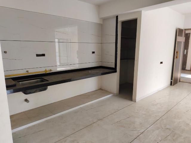 2 BHK Apartment in Adajan for resale Surat. The reference number is 19261821