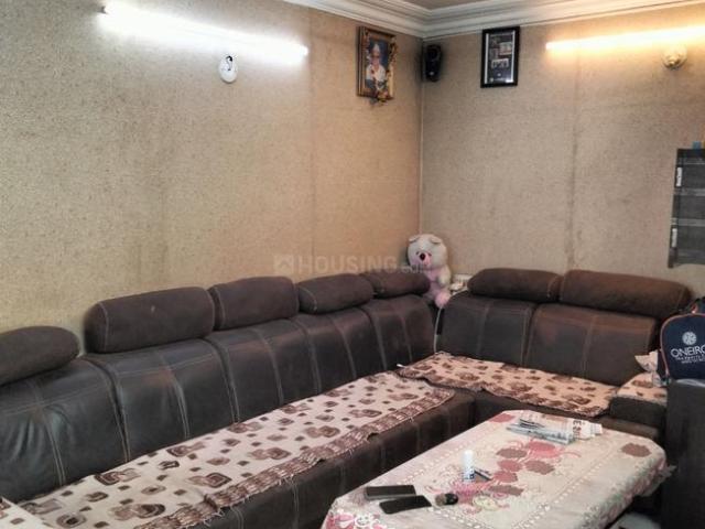 2 BHK Apartment in Adajan for resale Surat. The reference number is 20382169