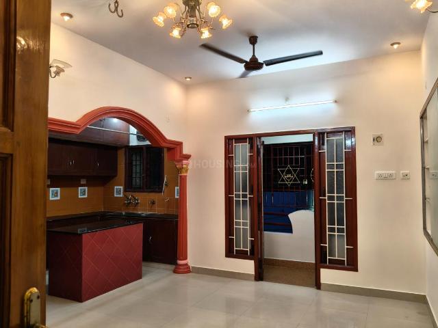 2 BHK Apartment in Adambakkam for rent Chennai. The reference number is 20511627