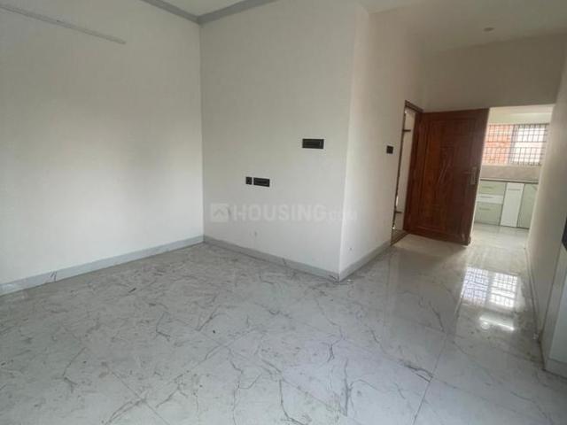 2 BHK Apartment in Adambakkam for rent Chennai. The reference number is 21008243