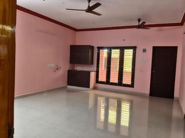 2 BHK Apartment in Adambakkam for rent Chennai. The reference number is 21160763