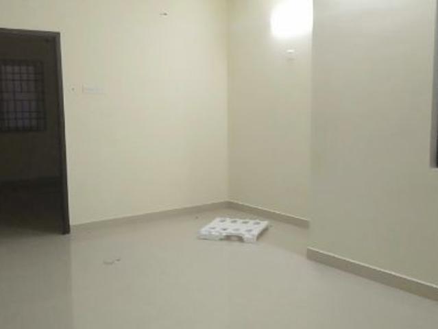2 BHK Apartment in Adambakkam for rent Chennai. The reference number is 3235838