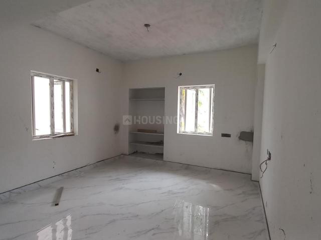 2 BHK Apartment in Adambakkam for resale Chennai. The reference number is 19590439