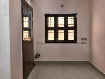 2 BHK Apartment in Adambakkam for resale Chennai. The reference number is 20544174