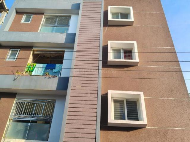 2 BHK Apartment in Adambakkam for resale Chennai. The reference number is 20775796