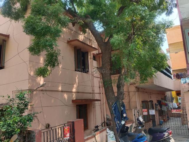 2 BHK Apartment in Adambakkam for resale Chennai. The reference number is 21131247