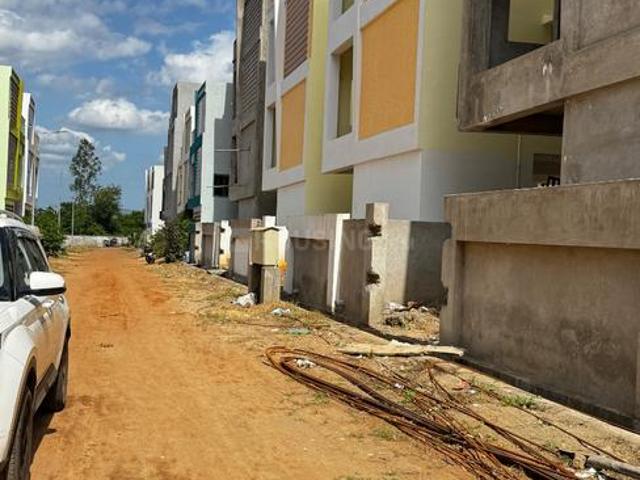 2 BHK Apartment in Aganampudi for resale Visakhapatnam. The reference number is 19487111