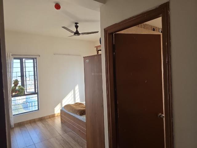 2 BHK Apartment in Agarpara for rent Kolkata. The reference number is 16726389