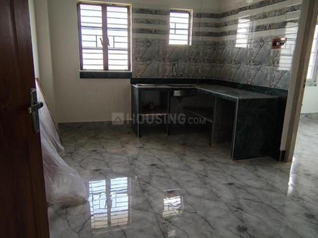 2 BHK Apartment in Agarpara for resale Kolkata. The reference number is 18076668
