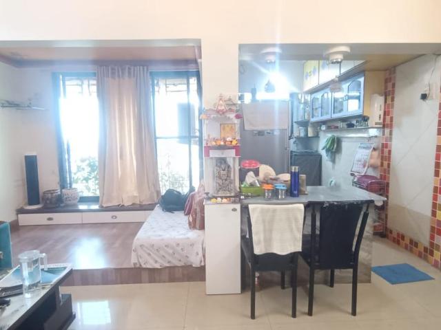 2 BHK Apartment in Airoli for resale Navi Mumbai. The reference number is 16240807