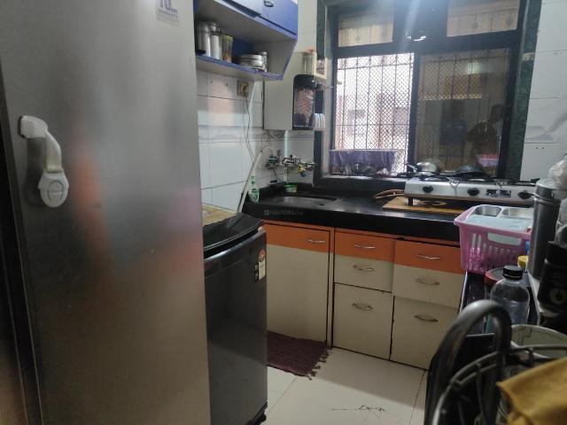2 BHK Apartment in Airoli for resale Navi Mumbai. The reference number is 18655647