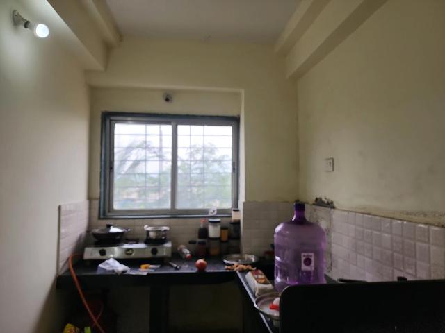 2 BHK Apartment in Airoli for resale Navi Mumbai. The reference number is 18363046