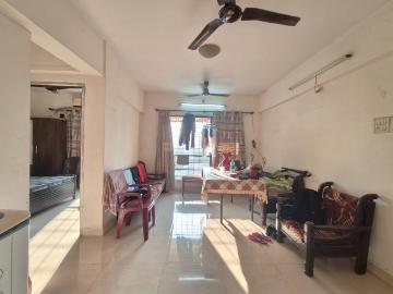 2 BHK Apartment in Airoli for resale Navi Mumbai. The reference number is 19817240