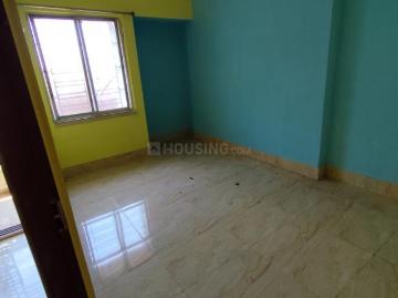 2 BHK Apartment in Airport Gate no. 1 for rent Kolkata. The reference number is 17526079