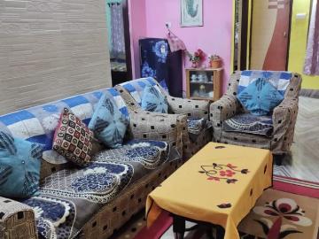 2 BHK Apartment in Airport Gate no. 1 for rent Kolkata. The reference number is 20244226