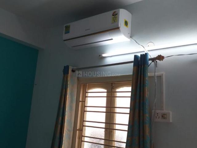2 BHK Apartment in Airport Gate no. 1 for rent Kolkata. The reference number is 20344352