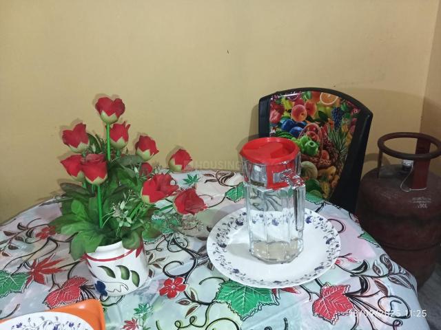 2 BHK Apartment in Airport Gate no. 1 for rent Kolkata. The reference number is 20696539