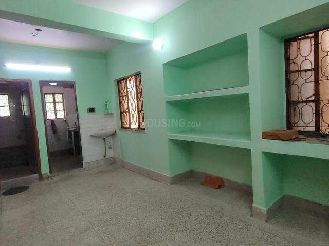 2 BHK Apartment in Airport Gate no. 1 for rent Kolkata. The reference number is 20825759