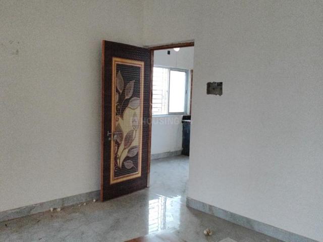 2 BHK Apartment in Airport Gate no. 1 for resale Kolkata. The reference number is 18802890