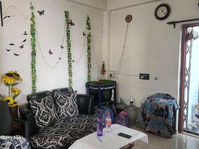 2 BHK Apartment in Airport Gate no. 1 for resale Kolkata. The reference number is 18904451