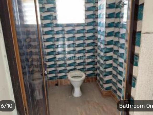 2 BHK Apartment in Airport Gate no. 1 for resale Kolkata. The reference number is 19469984