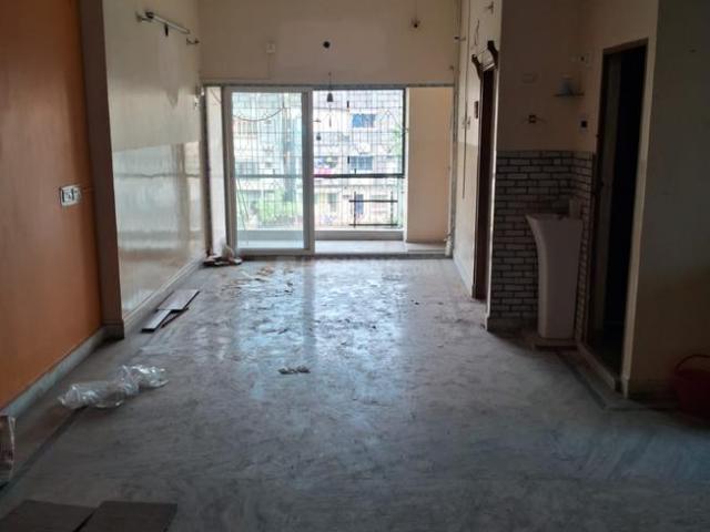 2 BHK Apartment in Airport Gate no. 1 for resale Kolkata. The reference number is 19483056
