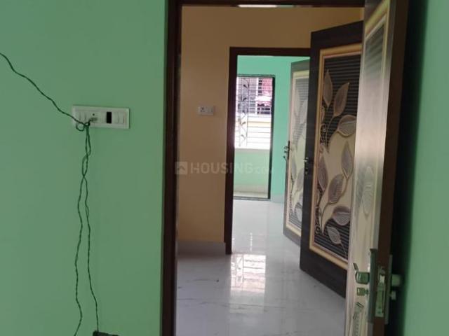 2 BHK Apartment in Airport Gate no. 1 for resale Kolkata. The reference number is 20952827