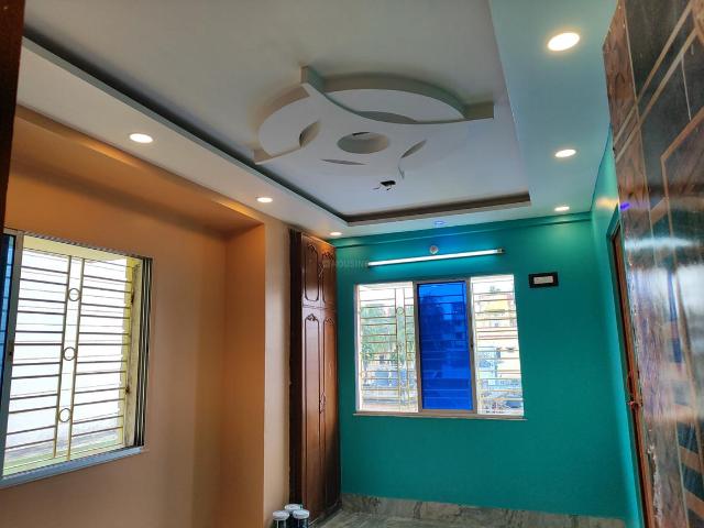 2 BHK Apartment in Airport Gate no. 1 for resale Kolkata. The reference number is 21043529