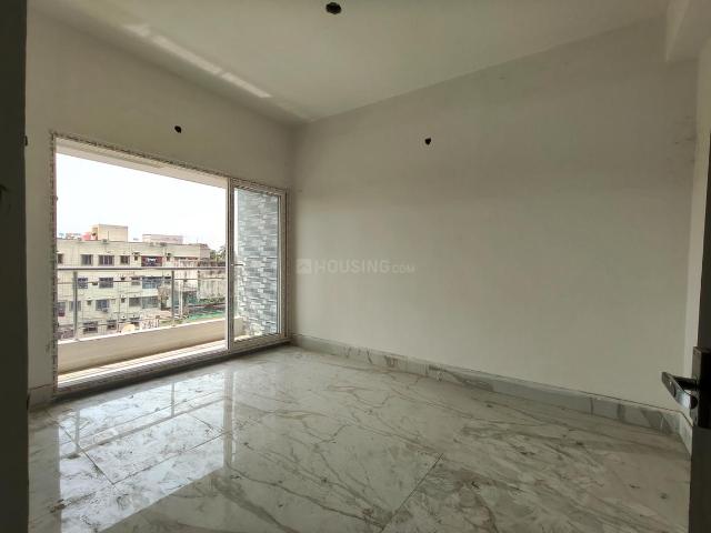 2 BHK Apartment in Airport Gate no. 1 for resale Kolkata. The reference number is 21083236