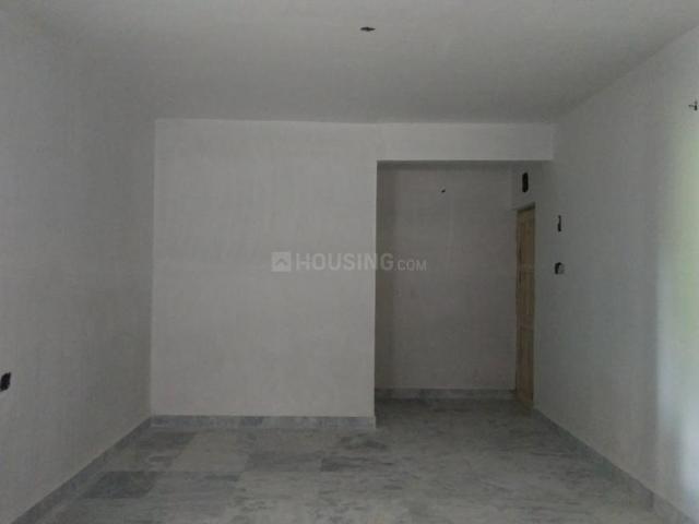 2 BHK Apartment in Airport Gate no. 1 for resale Kolkata. The reference number is 21127745