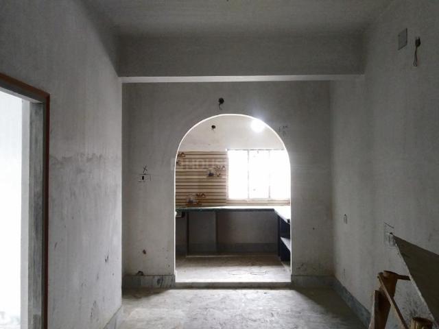 2 BHK Apartment in Airport Gate no. 1 for resale Kolkata. The reference number is 21127754
