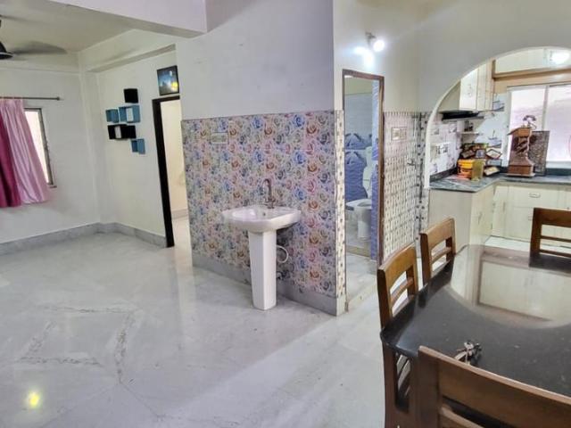 2 BHK Apartment in Airport Gate no. 1 for resale Kolkata. The reference number is 21209342