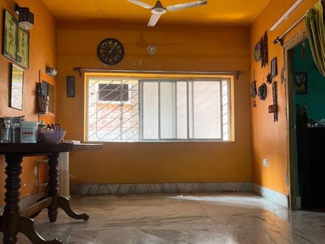2 BHK Apartment in Airport Gate no. 1 for resale Kolkata. The reference number is 21301107