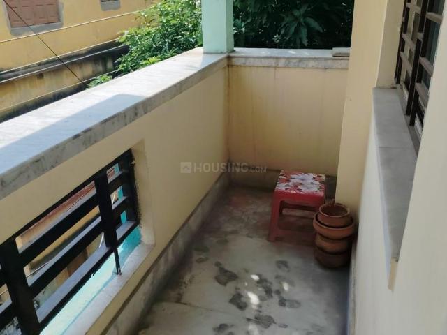 2 BHK Apartment in Airport Gate No 2 for rent Kolkata. The reference number is 17853113
