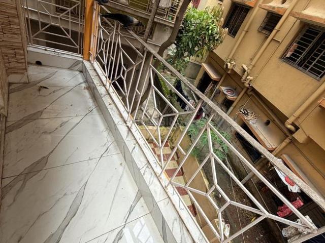 2 BHK Apartment in Airport Gate No 2 for rent Kolkata. The reference number is 21130393