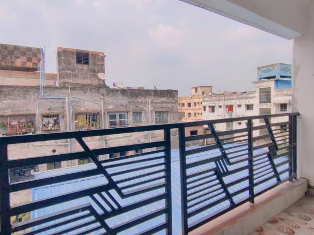2 BHK Apartment in Airport Gate No 2 for resale Kolkata. The reference number is 20470494