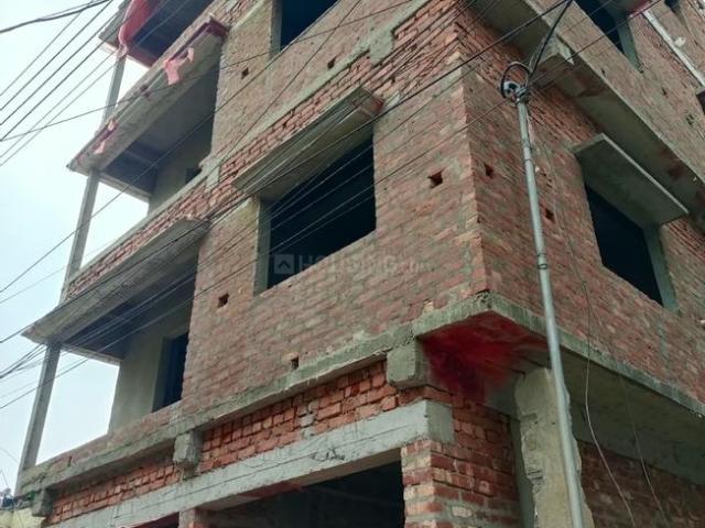 2 BHK Apartment in Airport Gate No 2 for resale Kolkata. The reference number is 21127481