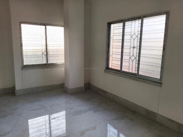 2 BHK Apartment in Airport Gate No 2 for resale Kolkata. The reference number is 21204792
