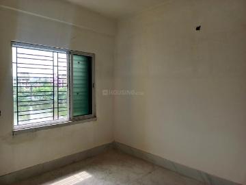 2 BHK Apartment in Airport Gate No. 3 for resale Kolkata. The reference number is 20306799