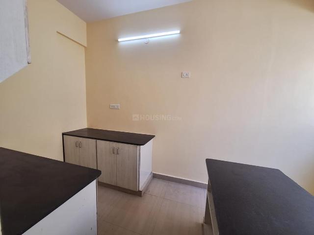 2 BHK Apartment in Akshayanagar for rent Bengaluru. The reference number is 18972666