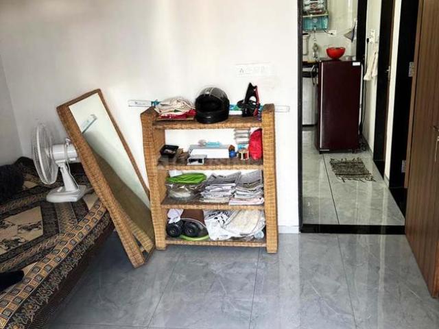 2 BHK Apartment in Althan for resale Surat. The reference number is 20500022