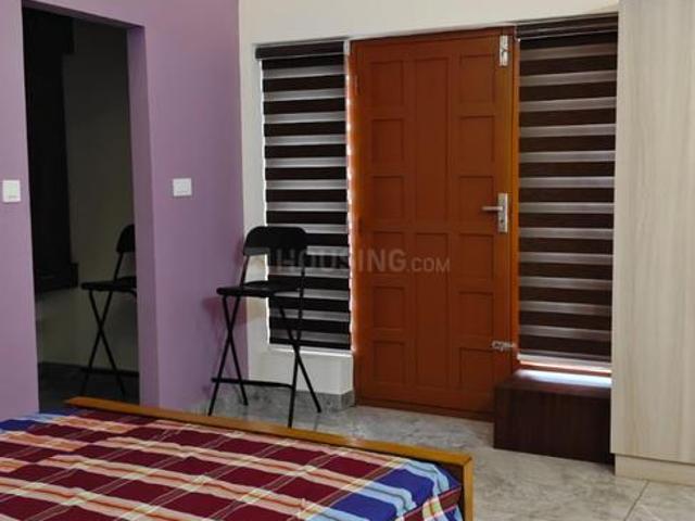 2 BHK Apartment in Aluva for rent Kochi. The reference number is 21155426