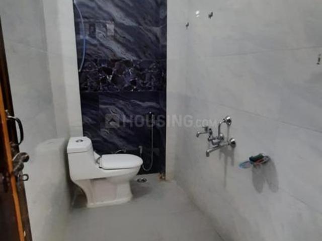 2 BHK Apartment in Alambagh for rent Lucknow. The reference number is 2834323