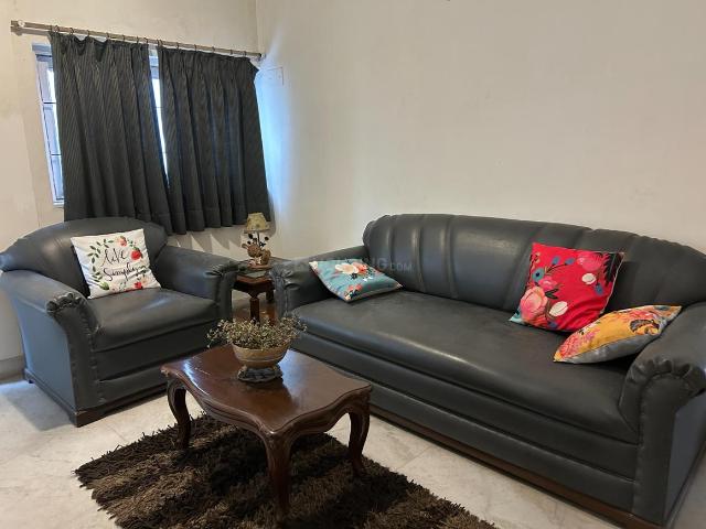 2 BHK Apartment in Alipore for rent Kolkata. The reference number is 17914554
