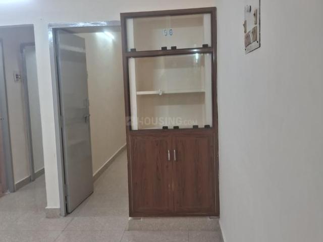 2 BHK Apartment in Arumbakkam for rent Chennai. The reference number is 21167930