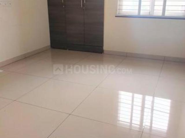 2 BHK Apartment in Arumbakkam for rent Chennai. The reference number is 21356024